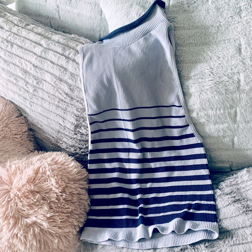 ✨ Free People ✨ sporty sleeveless crop top